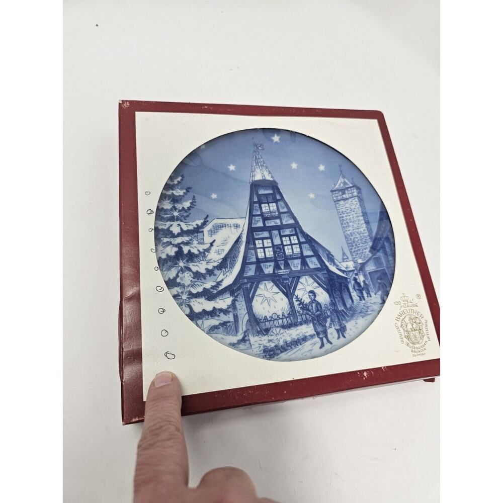 1990 BAREUTHER Christmas Plate The Old Forge In Rothenberg Vintage German Decor - Picture 4 of 9